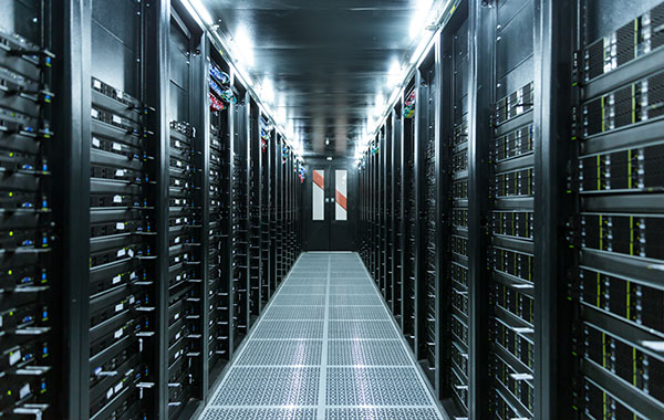 運營商引領(lǐng)5G建設(shè)，光模塊市場量價齊升